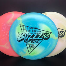 Load image into Gallery viewer, Discraft Swirl ESP Buzzz SS 2022 Tour Series Barham
