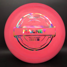 Load image into Gallery viewer, Discraft Putter Line Magnet - stock
