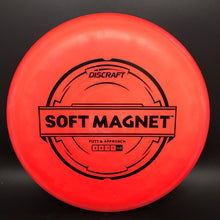 Load image into Gallery viewer, Discraft Putter Line Soft Magnet - stock
