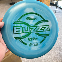 Load image into Gallery viewer, Discraft ESP FLX Buzzz - stock
