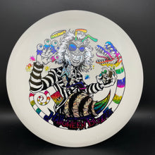 Load image into Gallery viewer, Discraft ESP Glo Buzzz &#39;24 Halloween Buzzzjuice 3-foil
