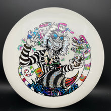 Load image into Gallery viewer, Discraft ESP Glo Buzzz &#39;24 Halloween Buzzzjuice 3-foil
