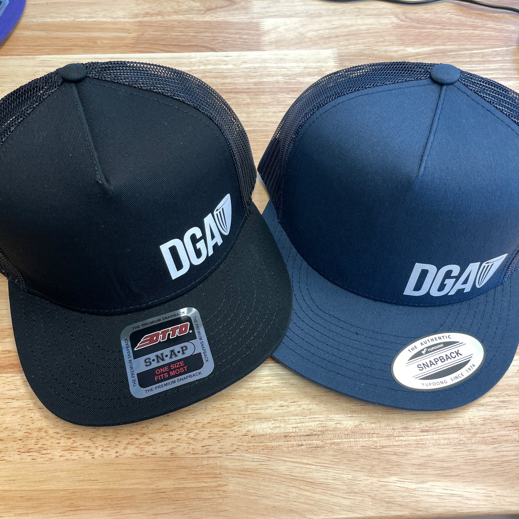 DGA FLATBILL MESH SNAPBACK DGA LOGO CAP